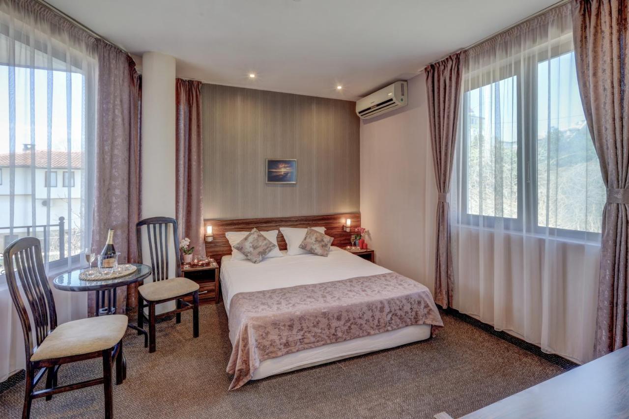 Ellinis Hotel 바르나 외부 사진